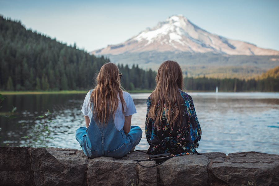 235 Good Names for Girls: A Compelling List, 243 Good Names for Boys: Your Preferred List