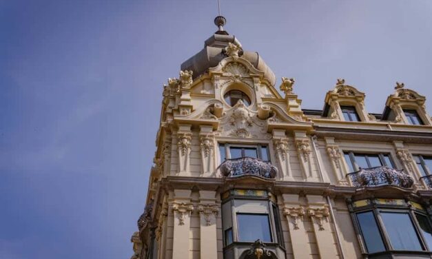 400+ Good Names For Fake City: Creative & Memorable Urban Monikers
